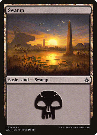 Swamp (262) [Amonkhet] | Dumpster Cat Games